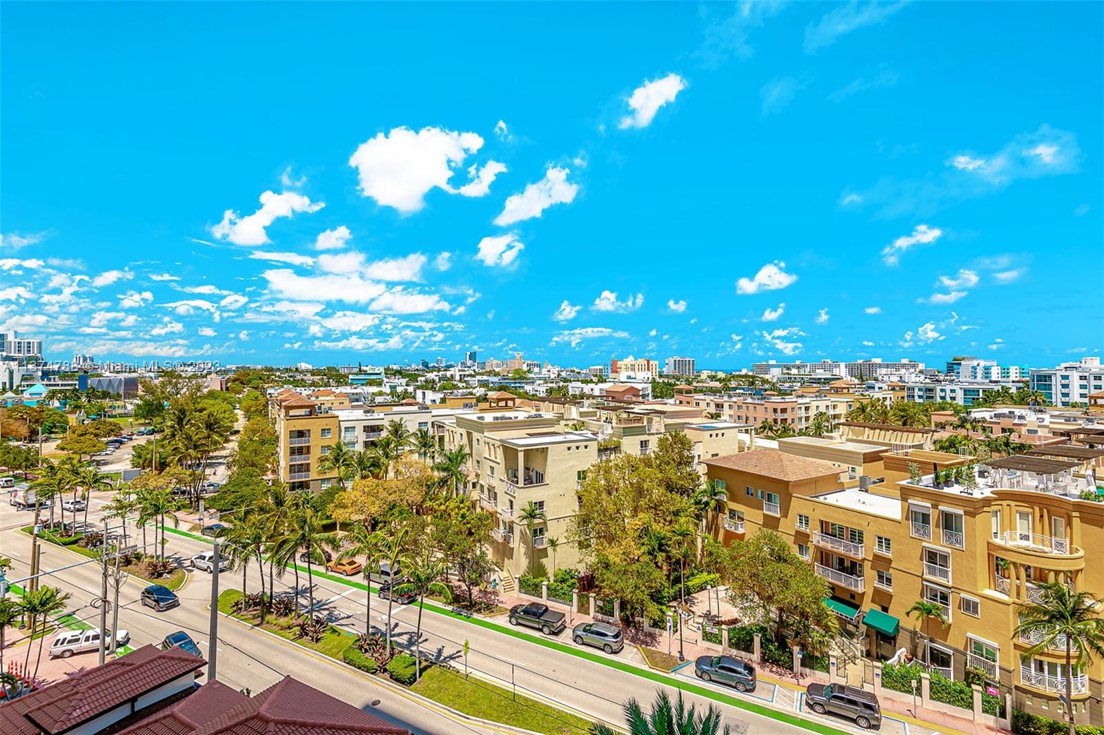 90 Alton Road, Unit 905 Miami Beach, FL 33139 - Photo 27 of 33 a view of a city