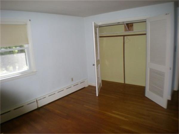 136 Maple Street Bellingham, MA 02019 - Photo 18 of 26 Gallery Image 18