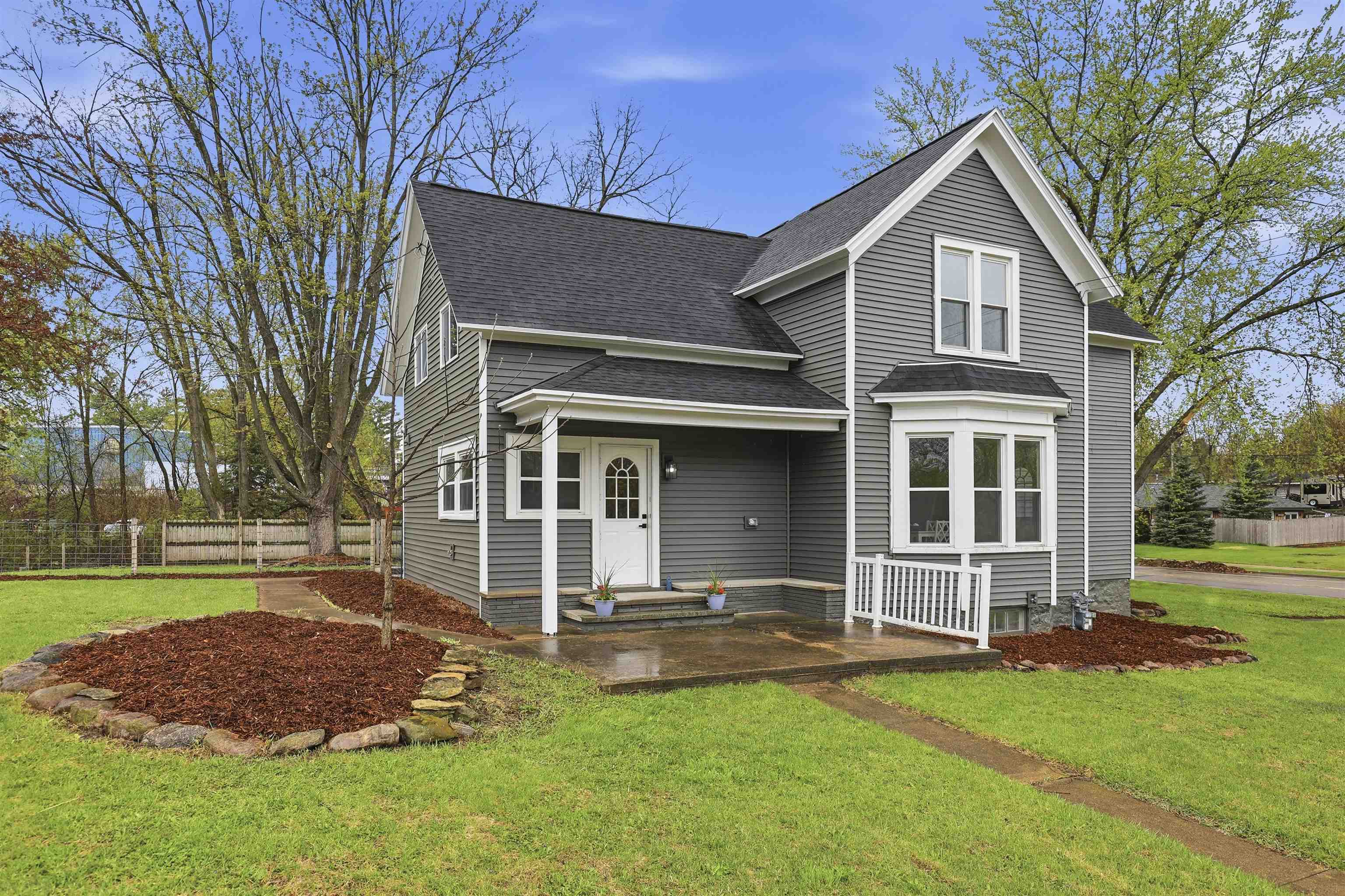 1602 Division Street New London, WI 54961 - Photo 34 of 34