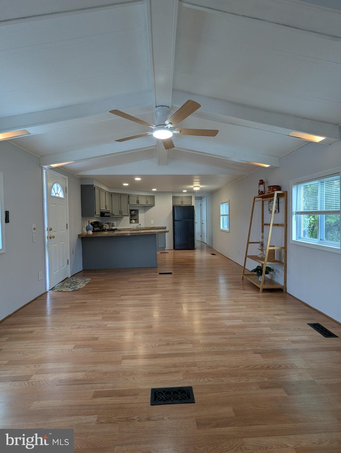 472 Mirabile Lane Baltimore, MD 21224 - Photo 4 of 21