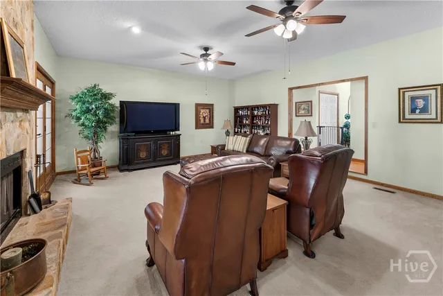 $989,000 | 472 Laurel Circle South, Bloomingdale, GA 31302