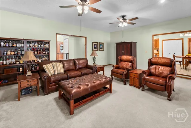 $989,000 | 472 Laurel Circle South, Bloomingdale, GA 31302