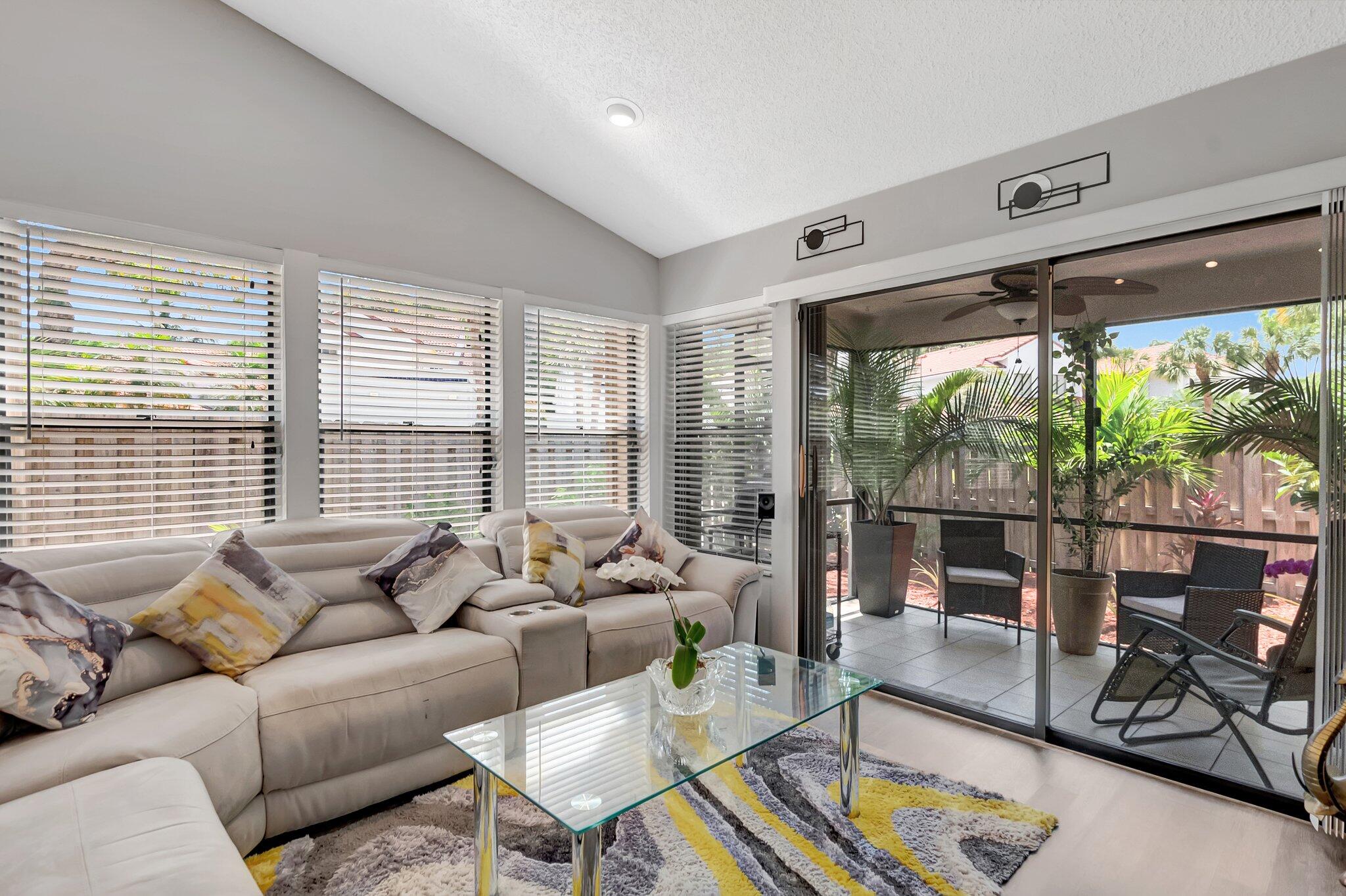 21687 Cromwell Circle Boca Raton, FL 33486 - Photo 15 of 52 Comfortable Relaxation Space