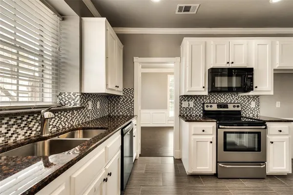 $2,795 | 4669 Reunion Drive, Plano, TX 75024