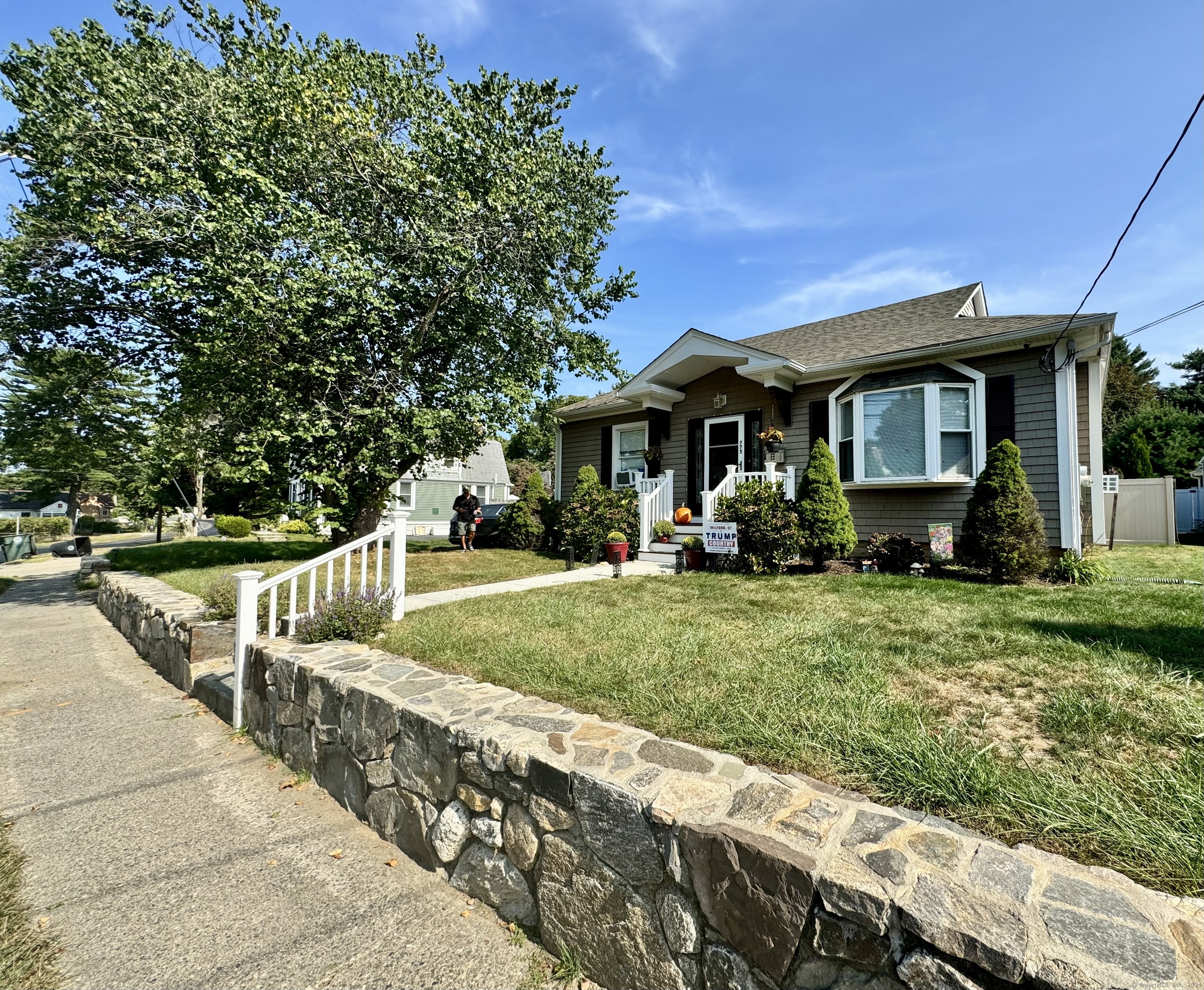 775 Milford Point Road Milford, CT 06460 - Photo 1 of 1 Gallery Image 1