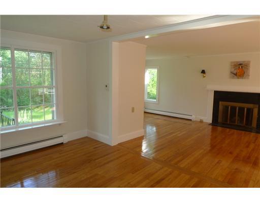 586 Belfast Road Camden, ME 04843 - Photo 5 of 12 Dining Room.