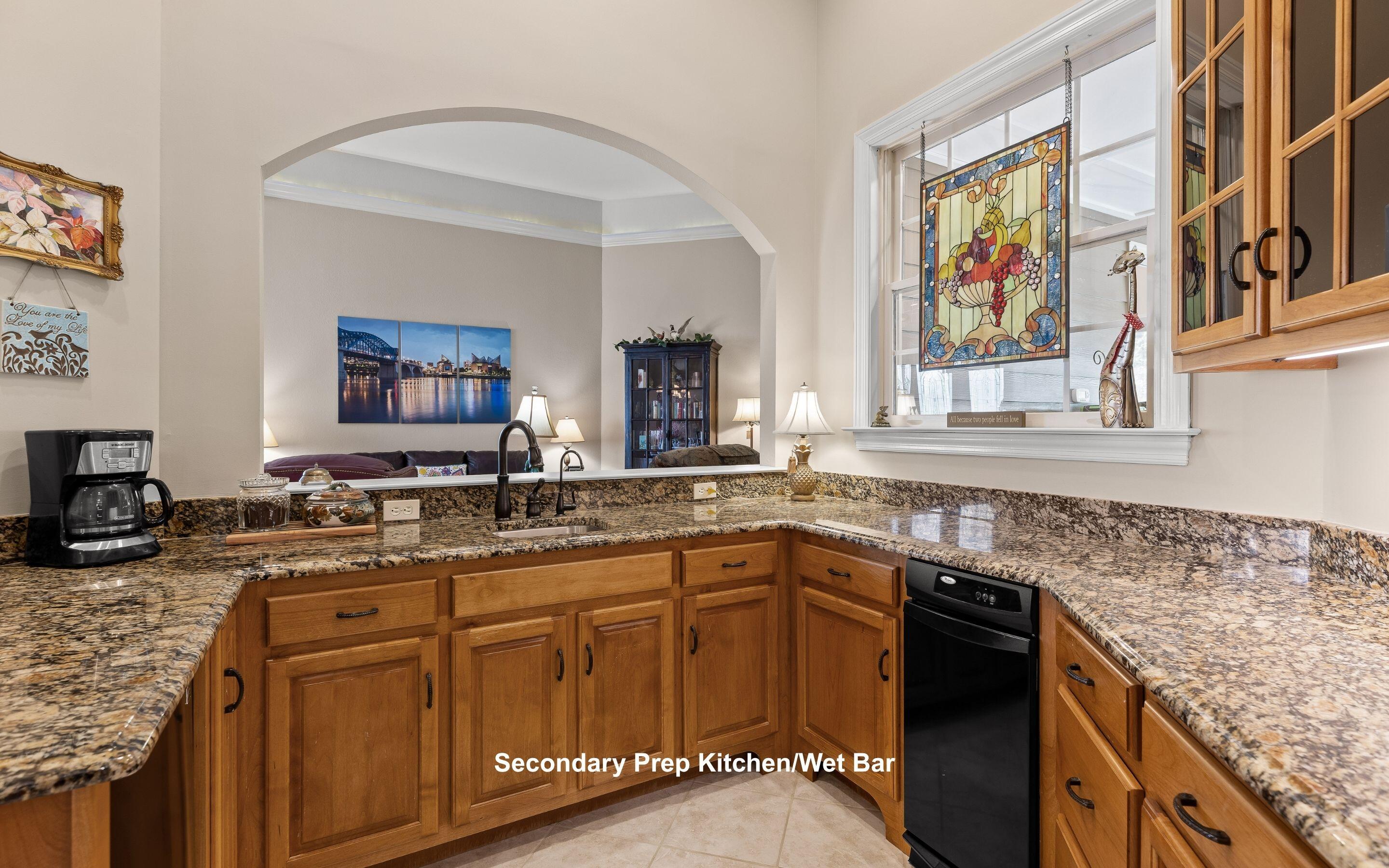 240 Horseshoe Road Signal Mountain, TN 37377 - Photo 17 of 56 240 Horseshoe Bend Road E