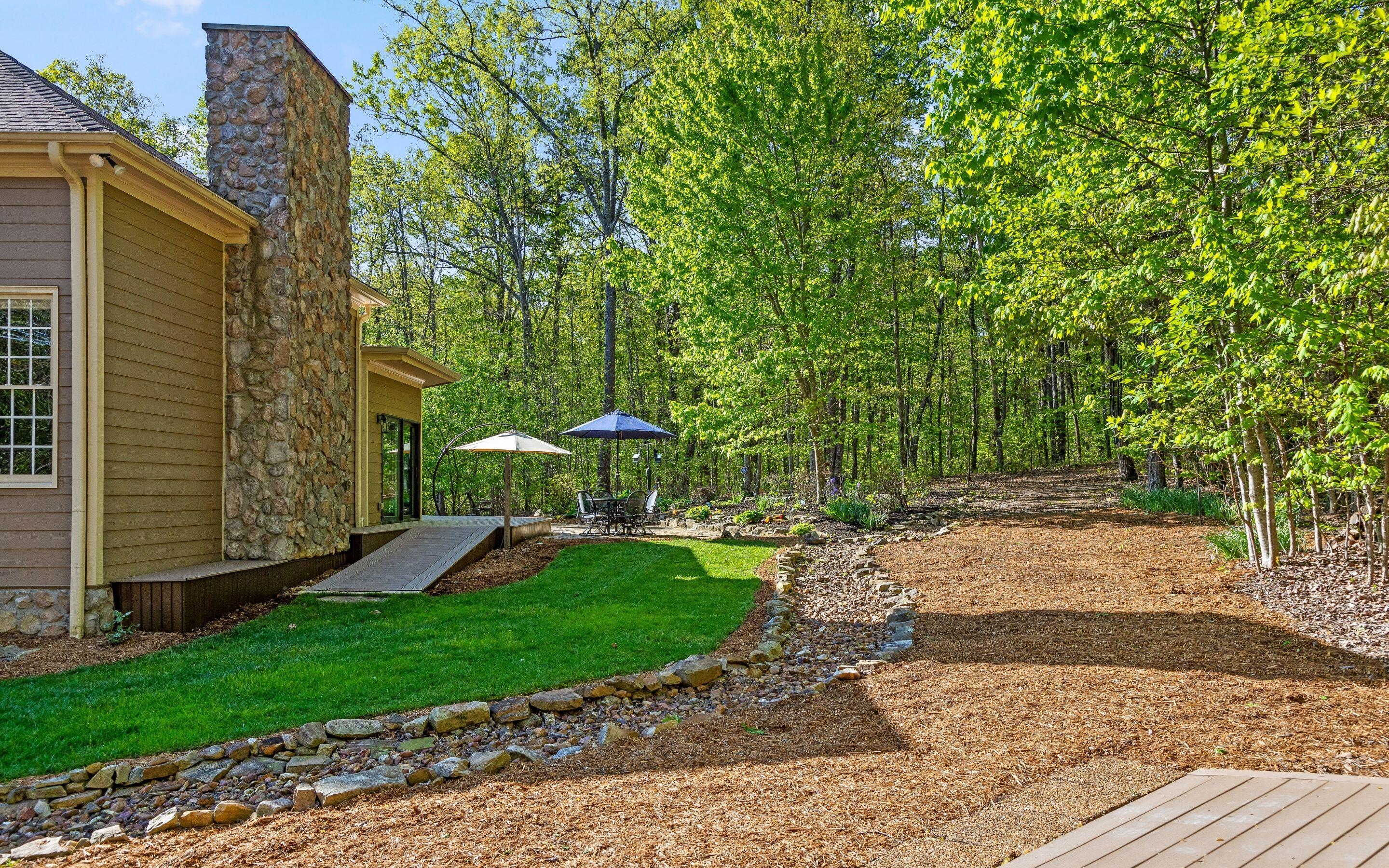 240 Horseshoe Road Signal Mountain, TN 37377 - Photo 32 of 56 240 Horseshoe Bend Road E