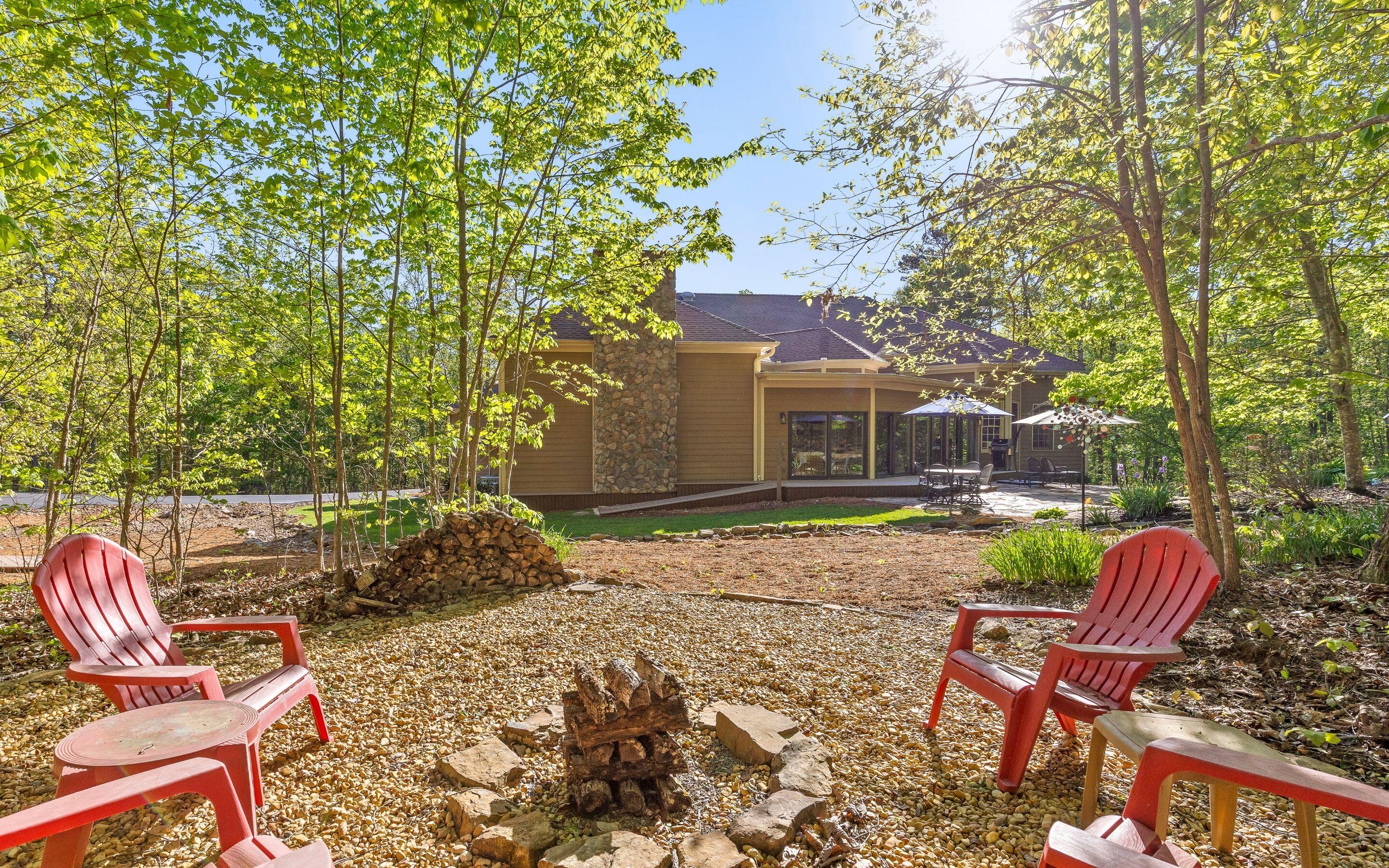 240 Horseshoe Road Signal Mountain, TN 37377 - Photo 36 of 56 240 Horseshoe Bend Road E