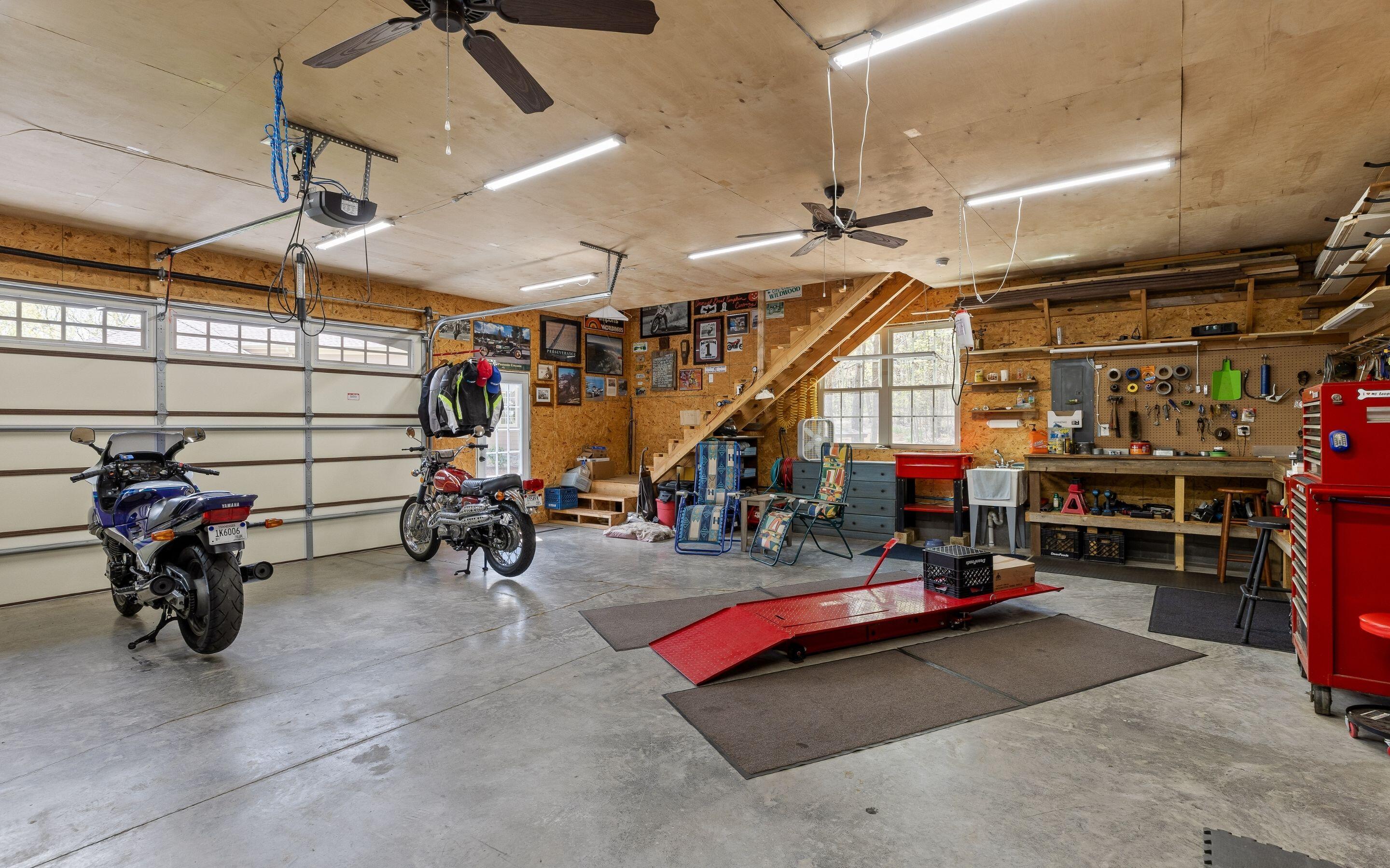 240 Horseshoe Road Signal Mountain, TN 37377 - Photo 44 of 56 240 Horseshoe Bend Road E