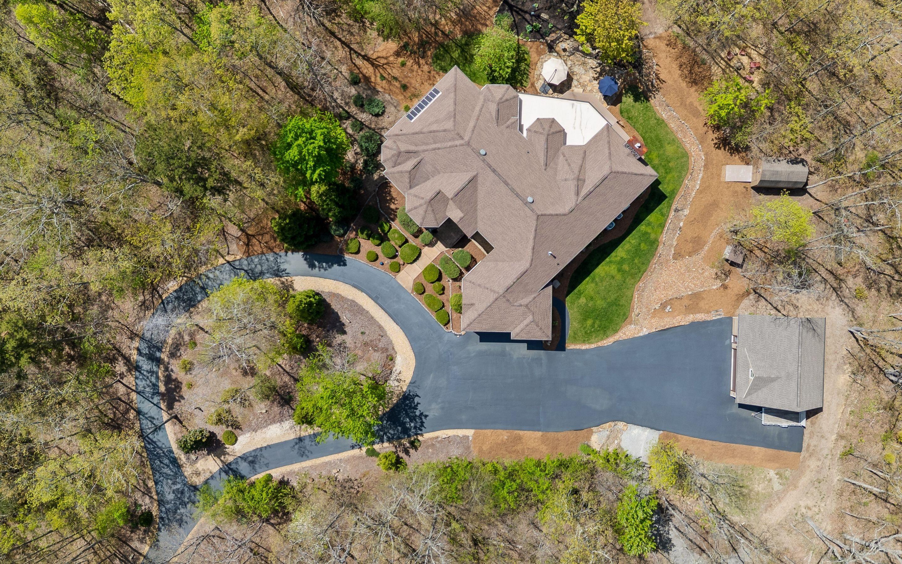 240 Horseshoe Road Signal Mountain, TN 37377 - Photo 49 of 56 240 Horseshoe Bend Road E