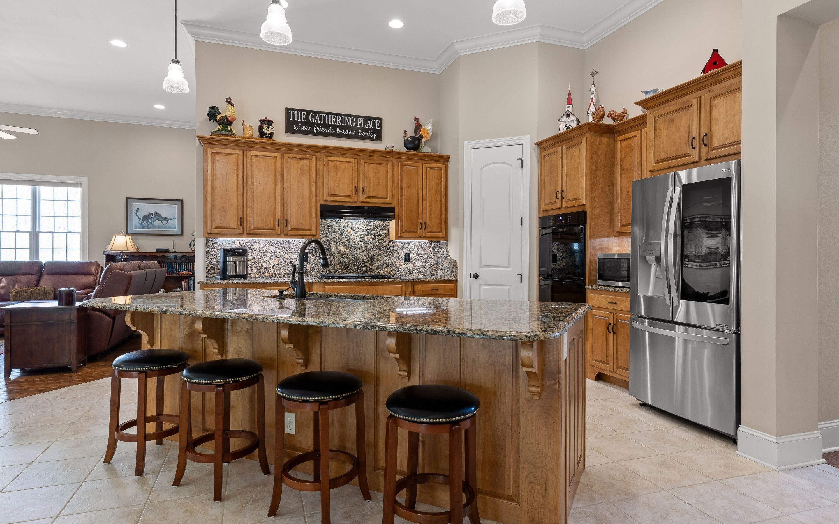 240 Horseshoe Road Signal Mountain, TN 37377 - Photo 7 of 56 240 Horseshoe Bend Road E