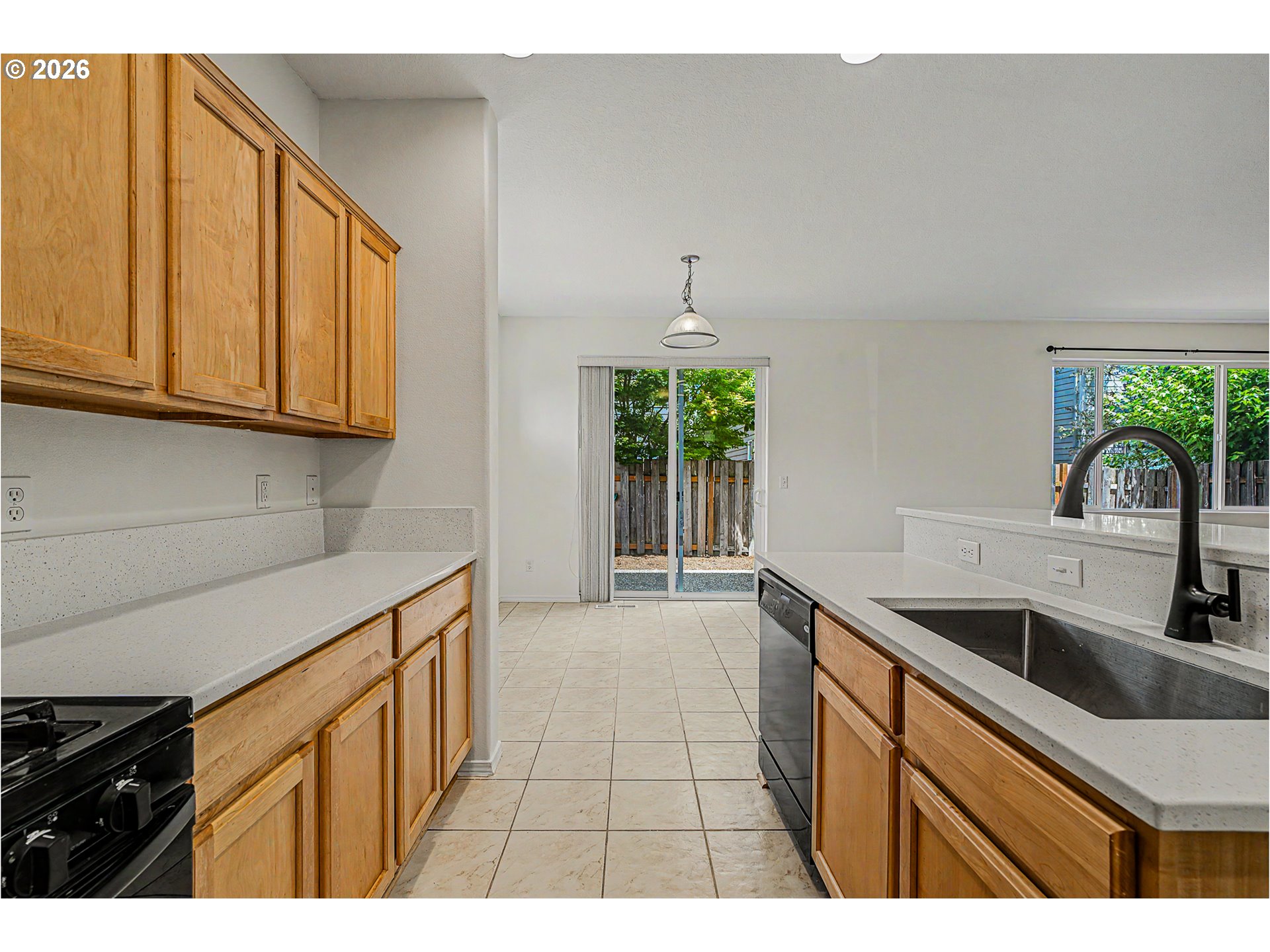 1037 Southwest 18th Way Troutdale, OR 97060 - Photo 12 of 43