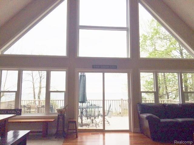6285 Lakeshore Road Lexington, MI 48450 - Photo 3 of 21 IMG_2175.JPG