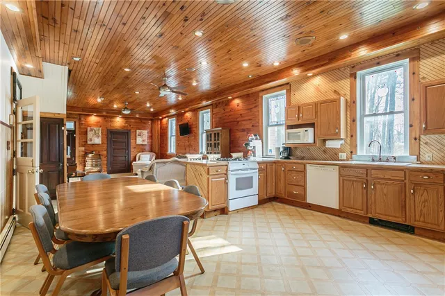 $399,000 | 43 Brown Street, Albion, NY 14411