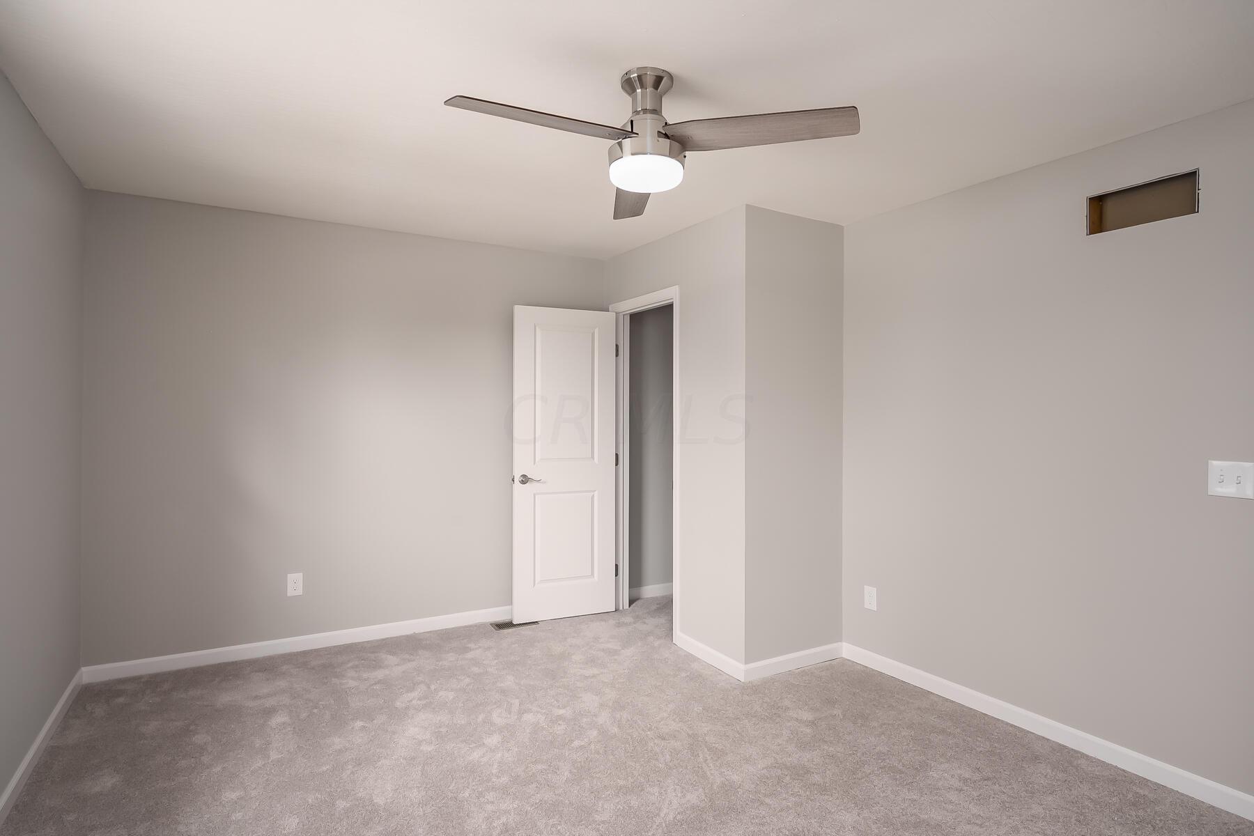 6001 Moore Road Delaware, OH 43015 - Photo 22 of 39 Primary Bedroom