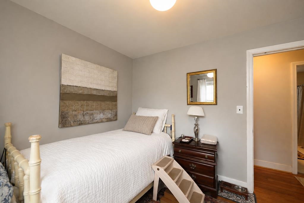 219 Robin Road Waynesboro, VA 22980 - Photo 28 of 39 Gallery Image 28