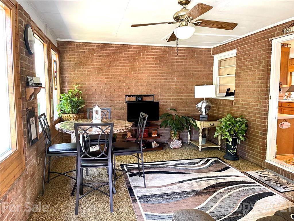 2750 Spencer Road Northeast Conover, NC 28613 - Photo 11 of 43 Gallery Image 11