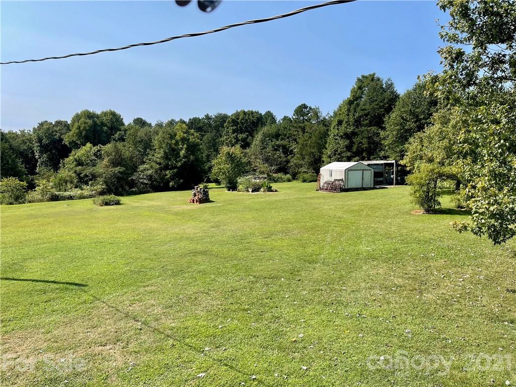 2750 Spencer Road Northeast Conover, NC 28613 - Photo 33 of 43 Gallery Image 33