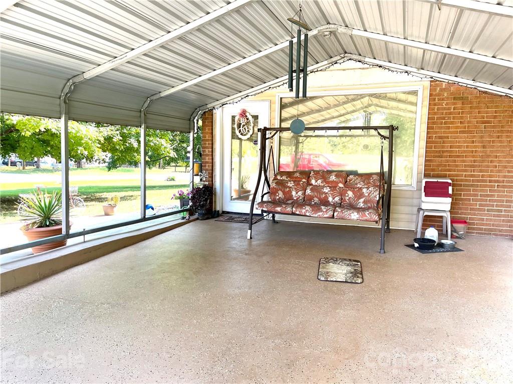 2750 Spencer Road Northeast Conover, NC 28613 - Photo 36 of 43 Gallery Image 36