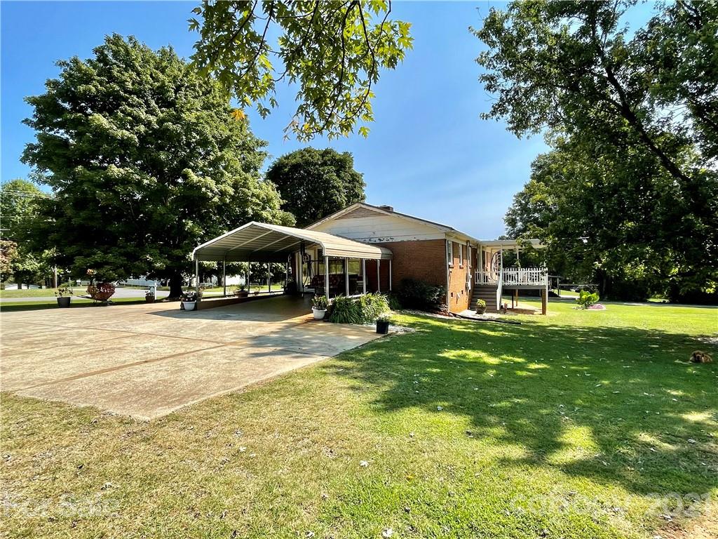 2750 Spencer Road Northeast Conover, NC 28613 - Photo 37 of 43 Gallery Image 37