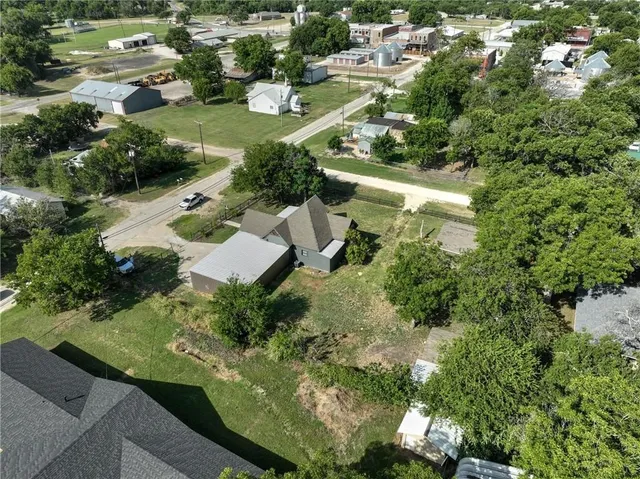 $265,000 | 153 Norway Street, Walnut Springs, TX 76690