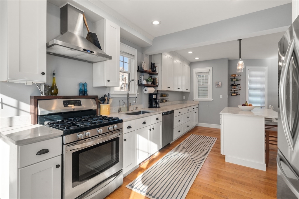 9 Range Road Nahant, MA 01908 - Photo 12 of 42 Gallery Image 12