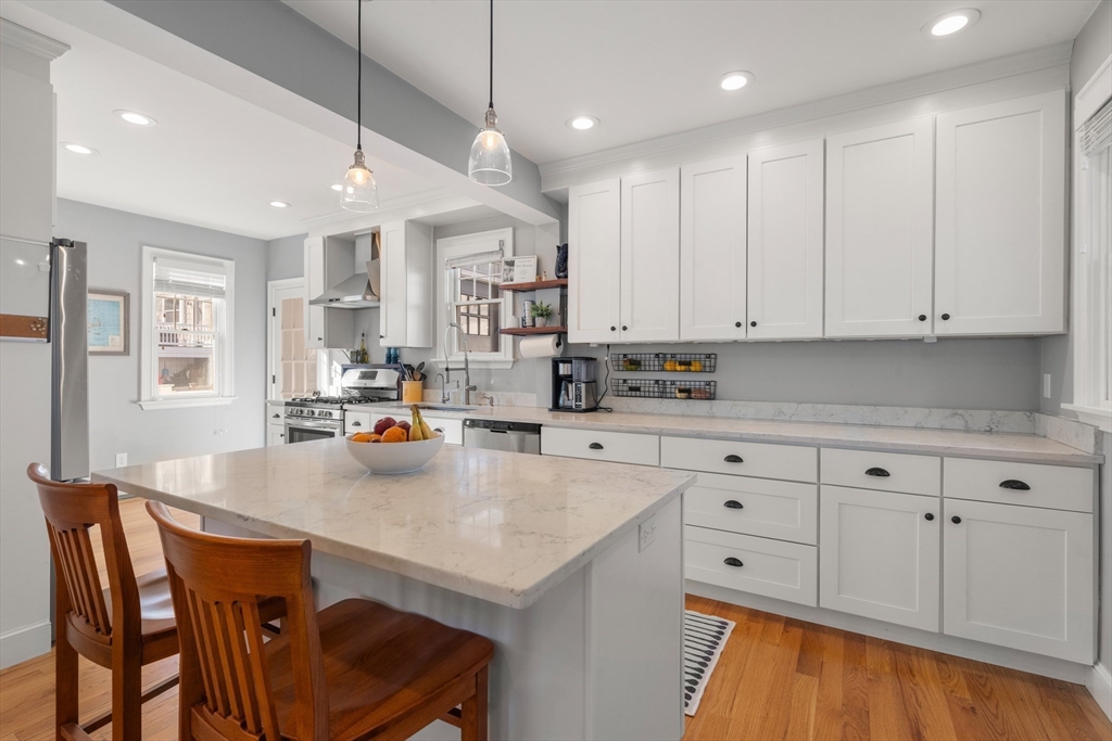 9 Range Road Nahant, MA 01908 - Photo 10 of 42 Gallery Image 10