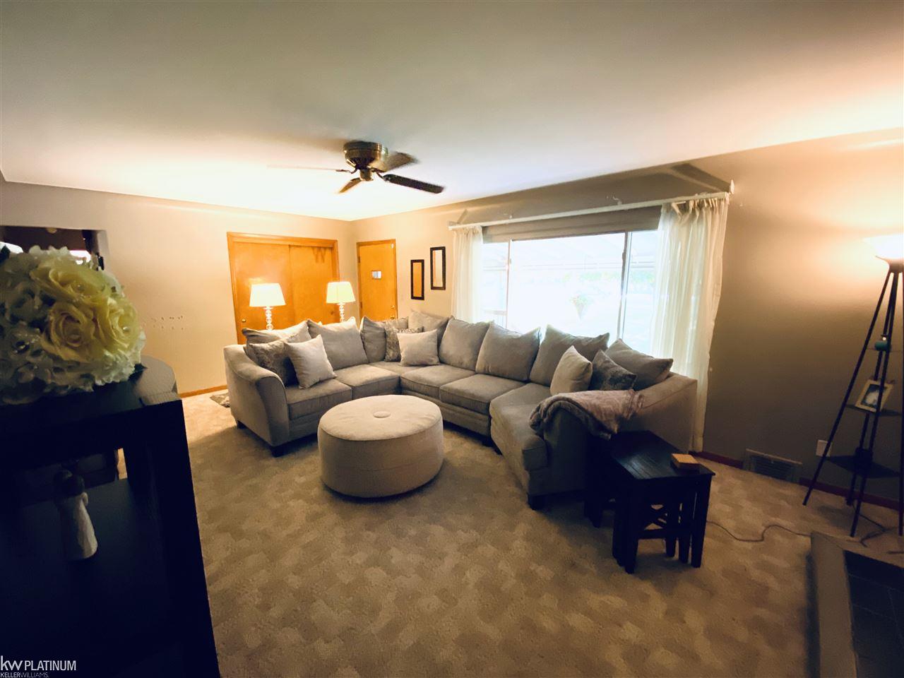 56600 Omo Road Macomb, MI 48042 - Photo 29 of 67 50022846-28.JPG