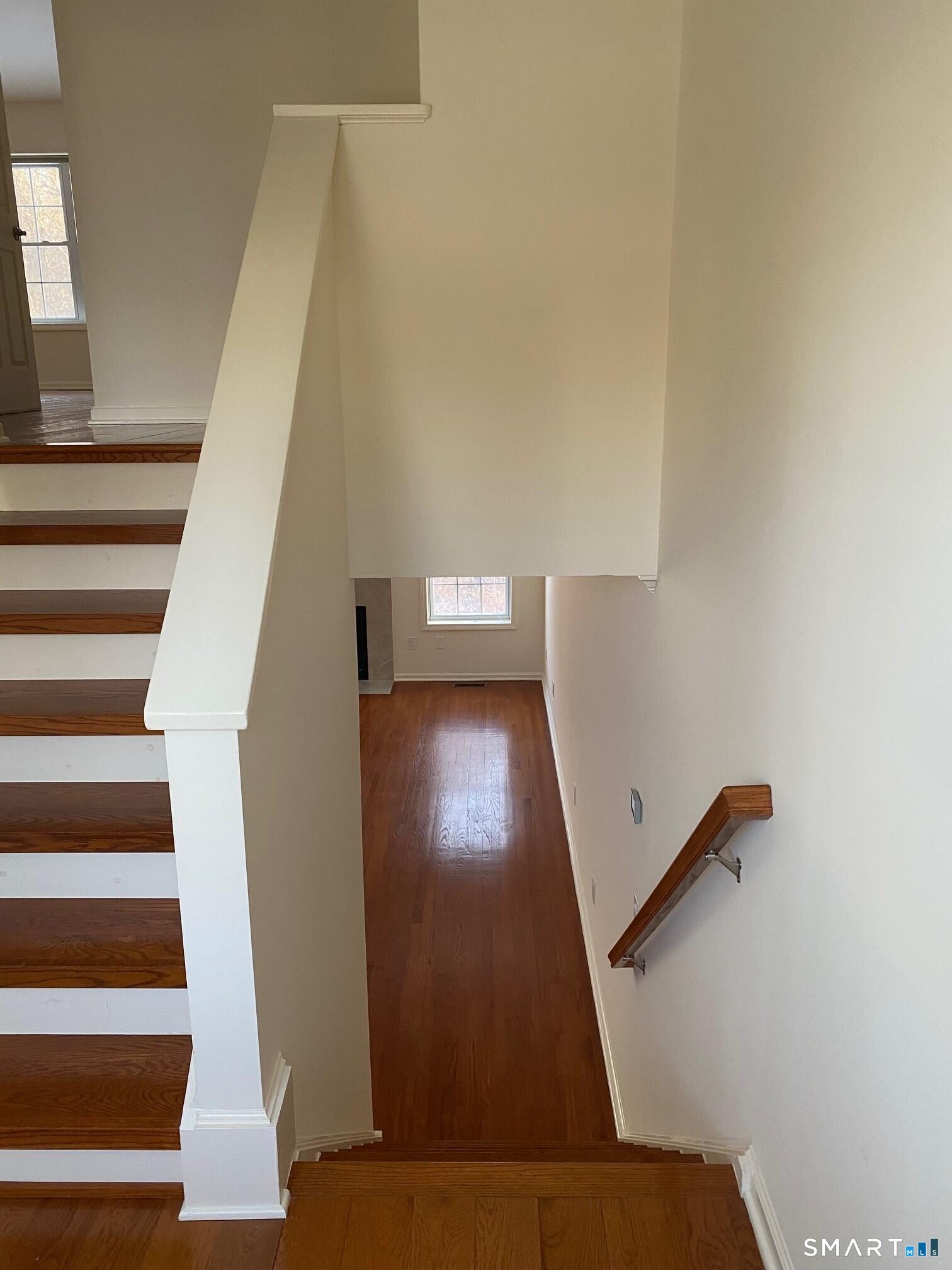 403 Larson Drive, Unit 403 Danbury, CT 06810 - Photo 24 of 34 a view of entryway