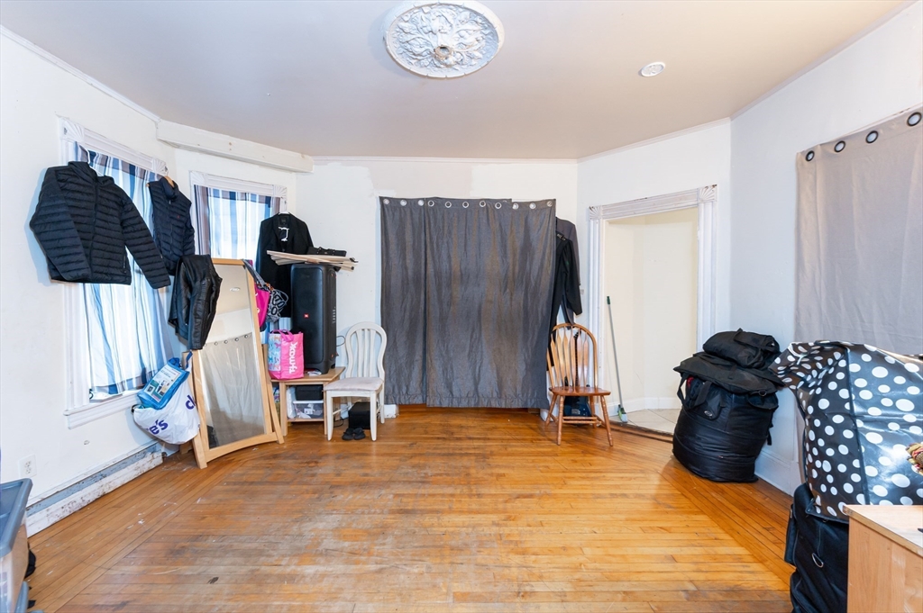 94 D Street Lowell, MA 01851 - Photo 6 of 31