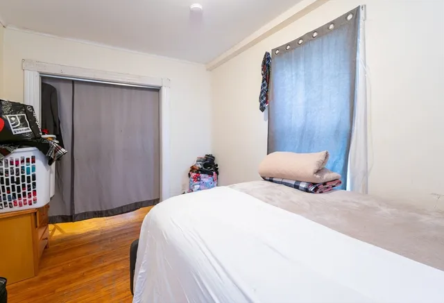 $424,900 | 94 D Street, Lowell, MA 01851