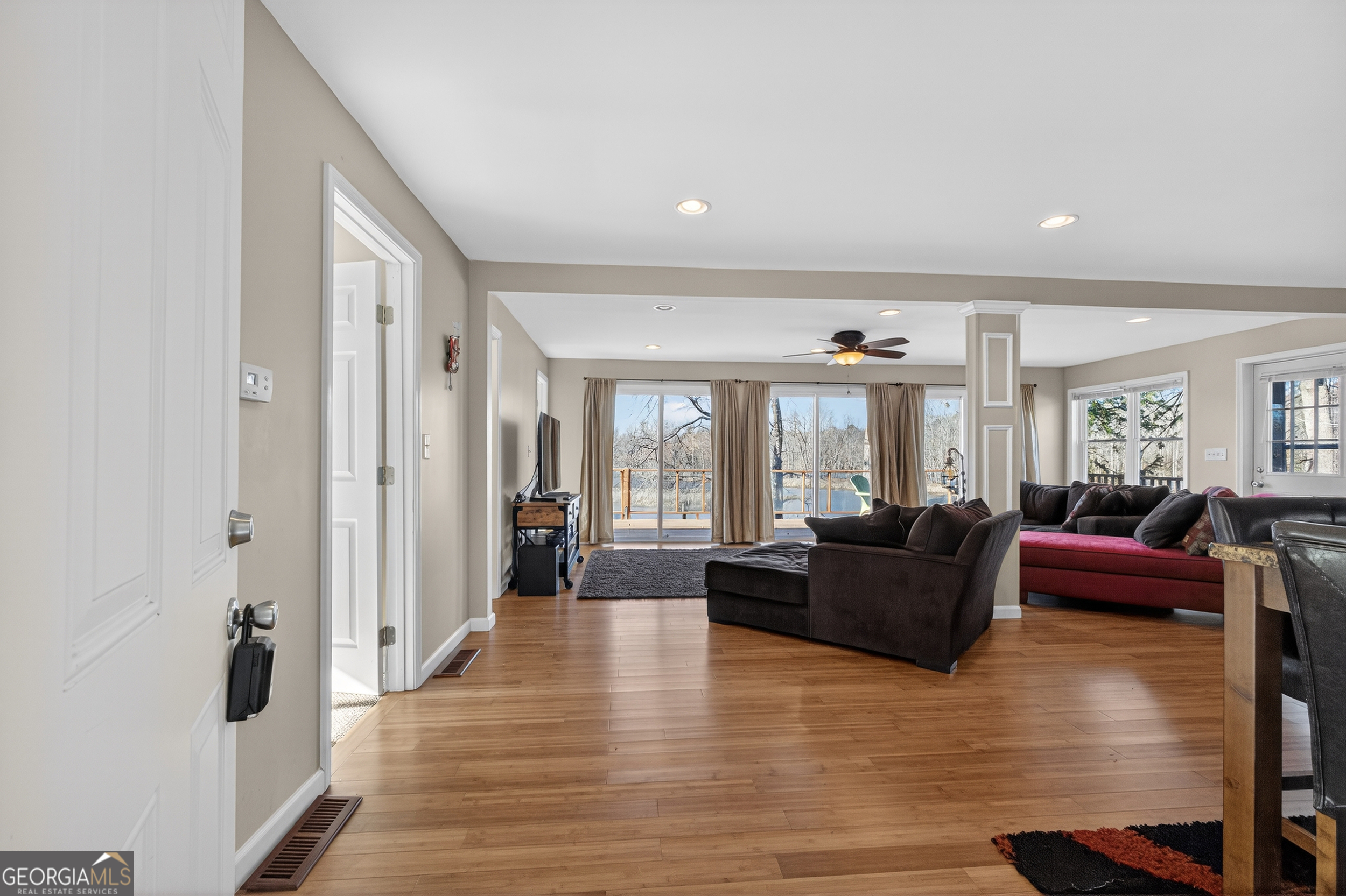 424 Henry Higgins Road Jackson, GA 30233 - Photo 4 of 39