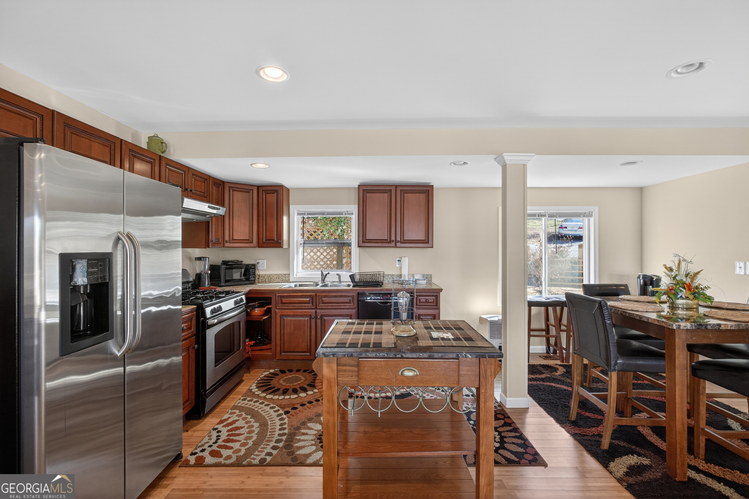 424 Henry Higgins Road Jackson, GA 30233 - Photo 10 of 39