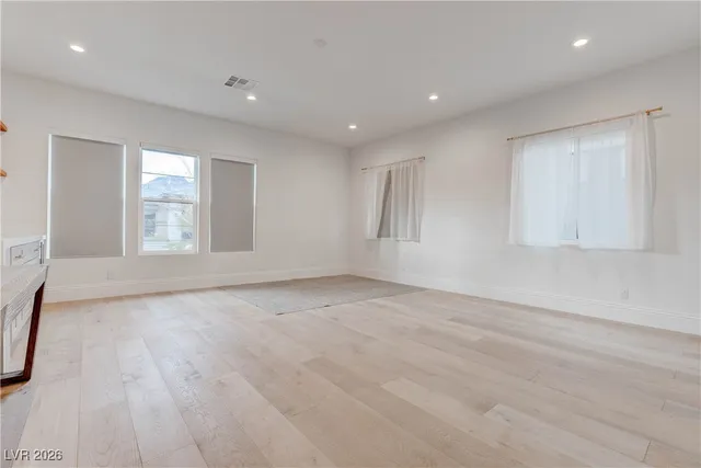 $12,000 | 756 Bruce Moorland Street, Las Vegas, NV 89138