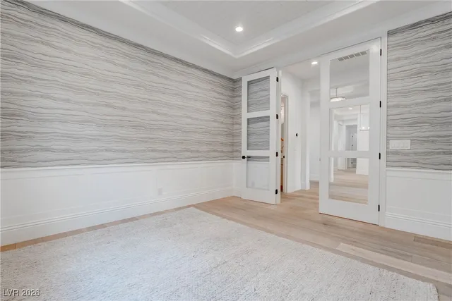 $12,000 | 756 Bruce Moorland Street, Las Vegas, NV 89138