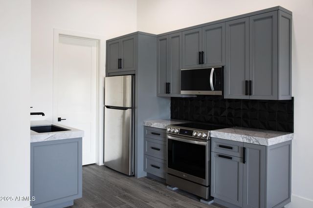 $5,995,000 | 8333 East Whisper Rock Trail, Scottsdale, AZ 85266