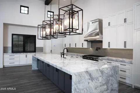 $5,995,000 | 8333 East Whisper Rock Trail, Scottsdale, AZ 85266