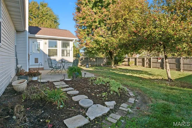 $325,000 | 326 Dewitt Court, O'Fallon, IL 62269