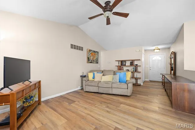 $325,000 | 326 Dewitt Court, O'Fallon, IL 62269