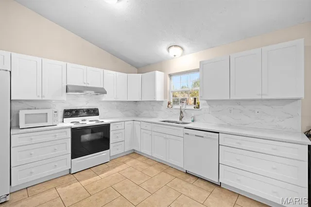 $325,000 | 326 Dewitt Court, O'Fallon, IL 62269