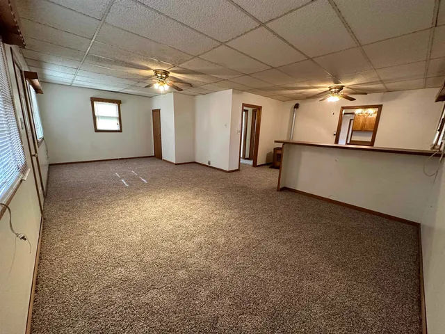 $69,000 | 1423 South C Street, Arkansas City, KS 67005