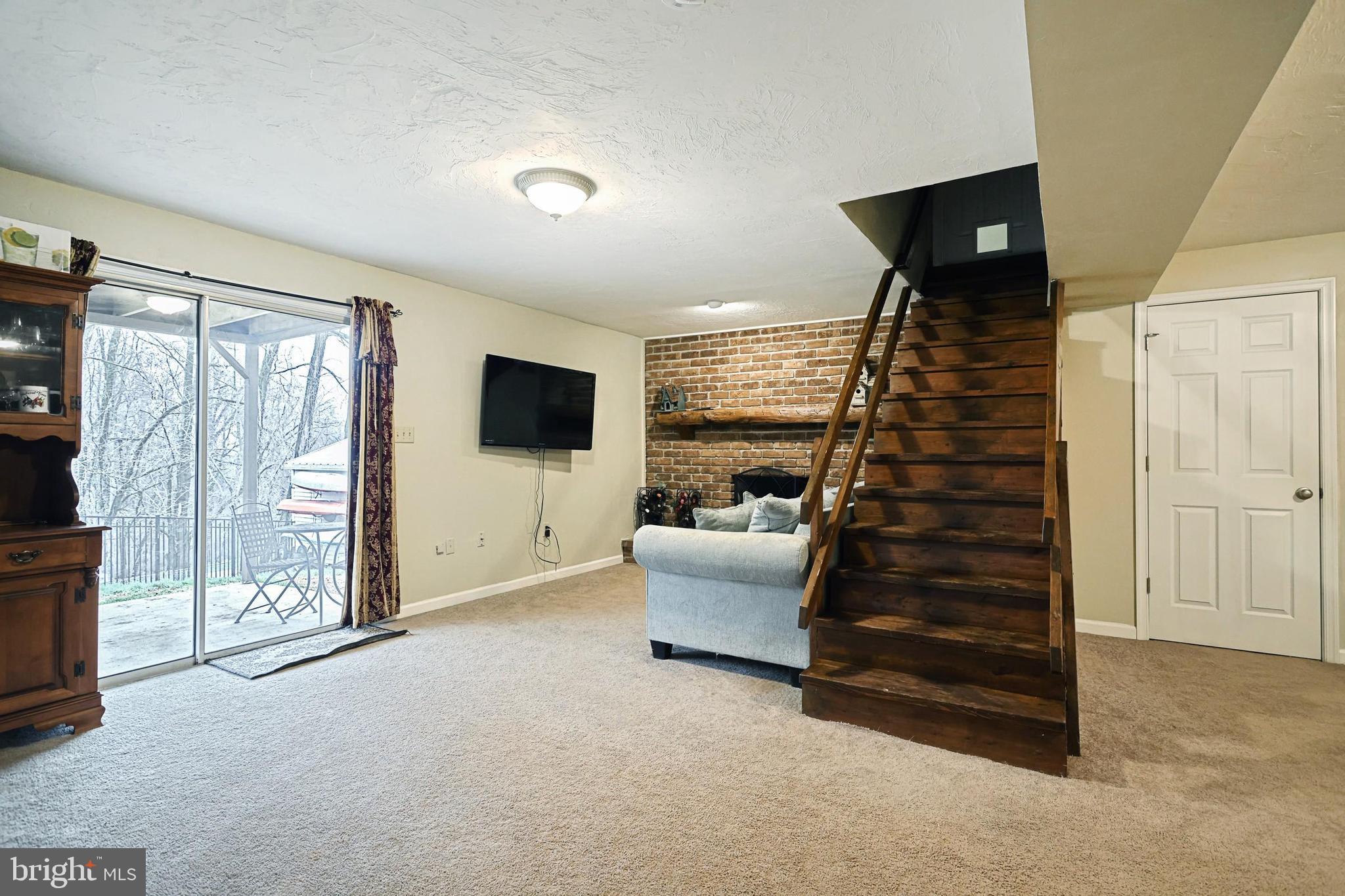 1205 Homewood Road York, PA 17402 - Photo 28 of 33 Gallery Image 28