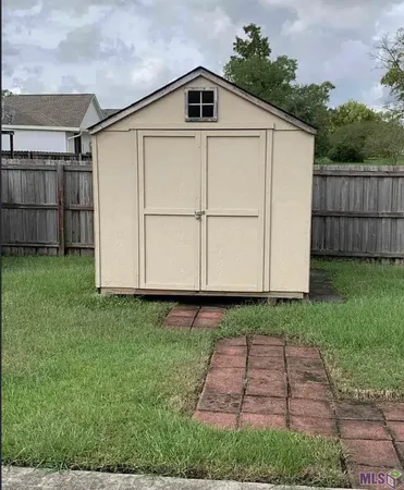 $1,950 | 532 Glenway Drive, Baton Rouge, LA 70815