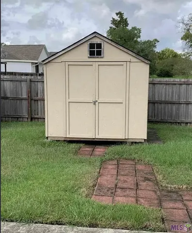 $2,000 | 532 Glenway Drive, Baton Rouge, LA 70815