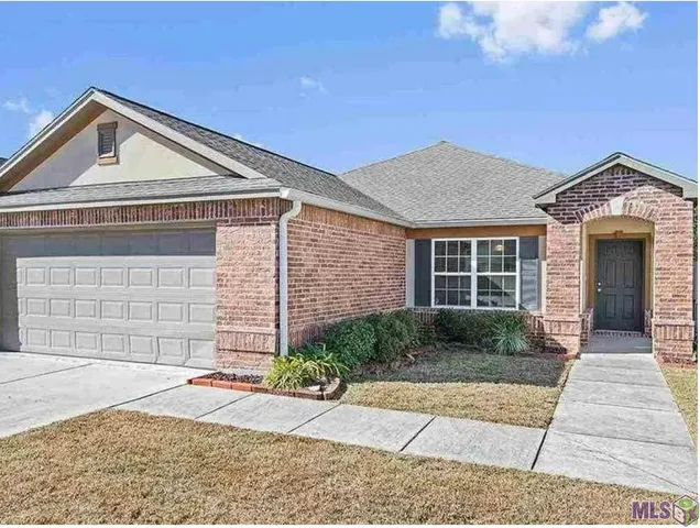 $2,000 | 532 Glenway Drive, Baton Rouge, LA 70815