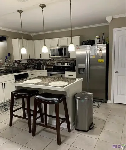 $2,000 | 532 Glenway Drive, Baton Rouge, LA 70815