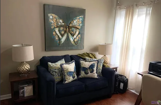 $2,000 | 532 Glenway Drive, Baton Rouge, LA 70815