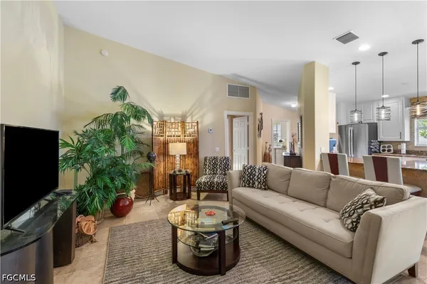 $2,500 | 15382 Queen Angel Way, Bonita Springs, FL 34135