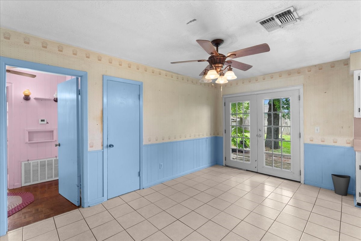 811 Shadowglen Street Channelview, TX 77530 - Photo 12 of 26